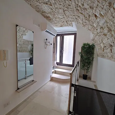 Pied-a-terre 13 Apartman Valenzano